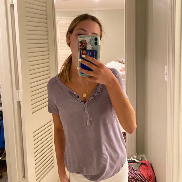 soft and sexy button grey tee - Picture 5 of 5